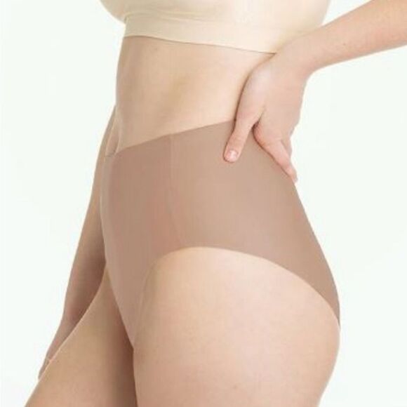Truekind® Seamless Stretch Mid-Waist Brief LAT (latte)16-24 New in pkg unopened - Picture 2 of 10